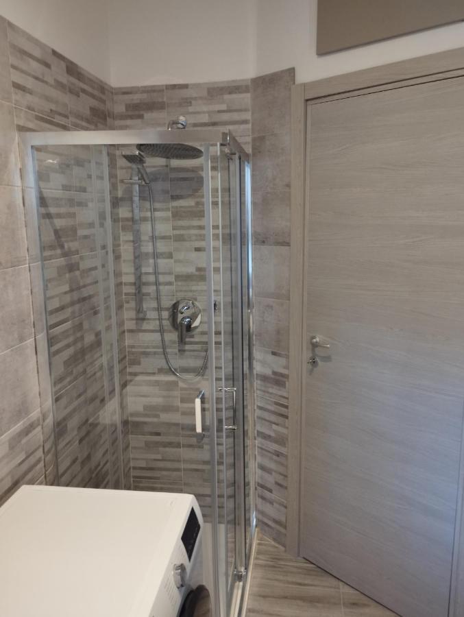 Turro Center Apartment Milan Bagian luar foto